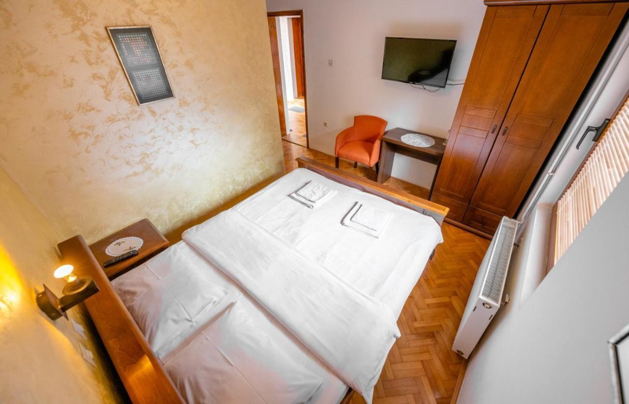 Guesthouse Sandra Kolasin Bagian luar foto