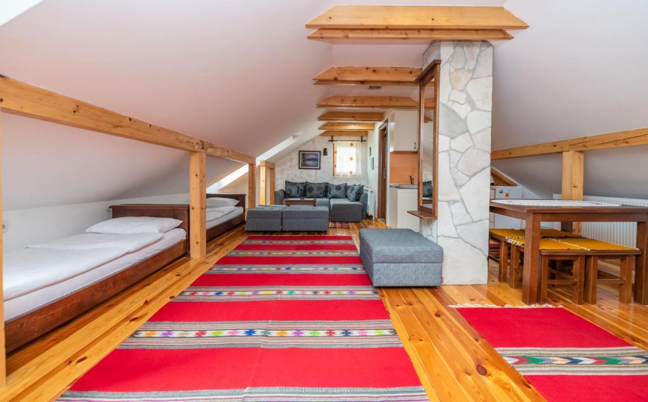 Guesthouse Sandra Kolasin Bagian luar foto
