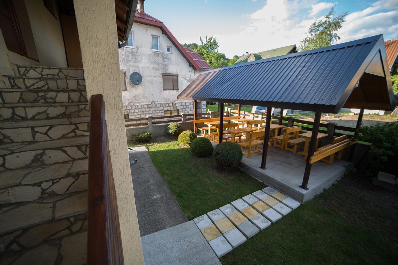 Guesthouse Sandra Kolasin Bagian luar foto