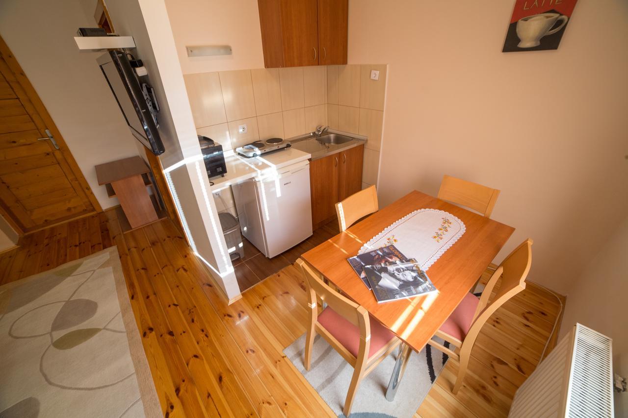 Guesthouse Sandra Kolasin Bagian luar foto